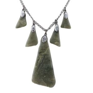 Boho Natural Polished Green Semi Translucent Stone Bib Necklace 15 Inch Chain